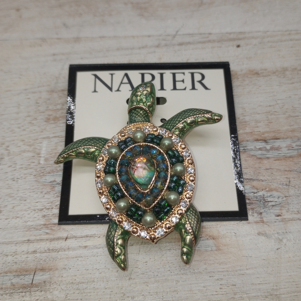Napier Turtle Pin